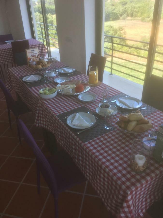 Quinta Helena Bed & Breakfast Almoster Exterior photo